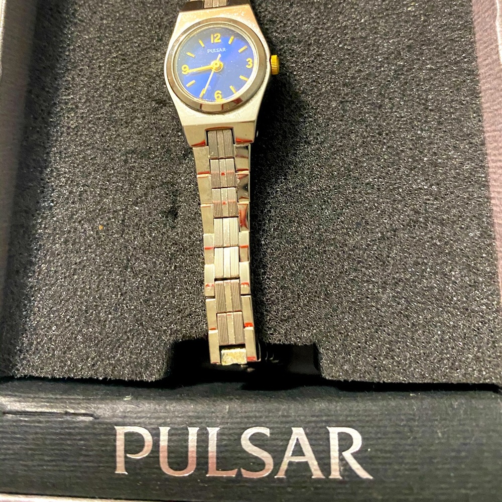 Pulsar watch
